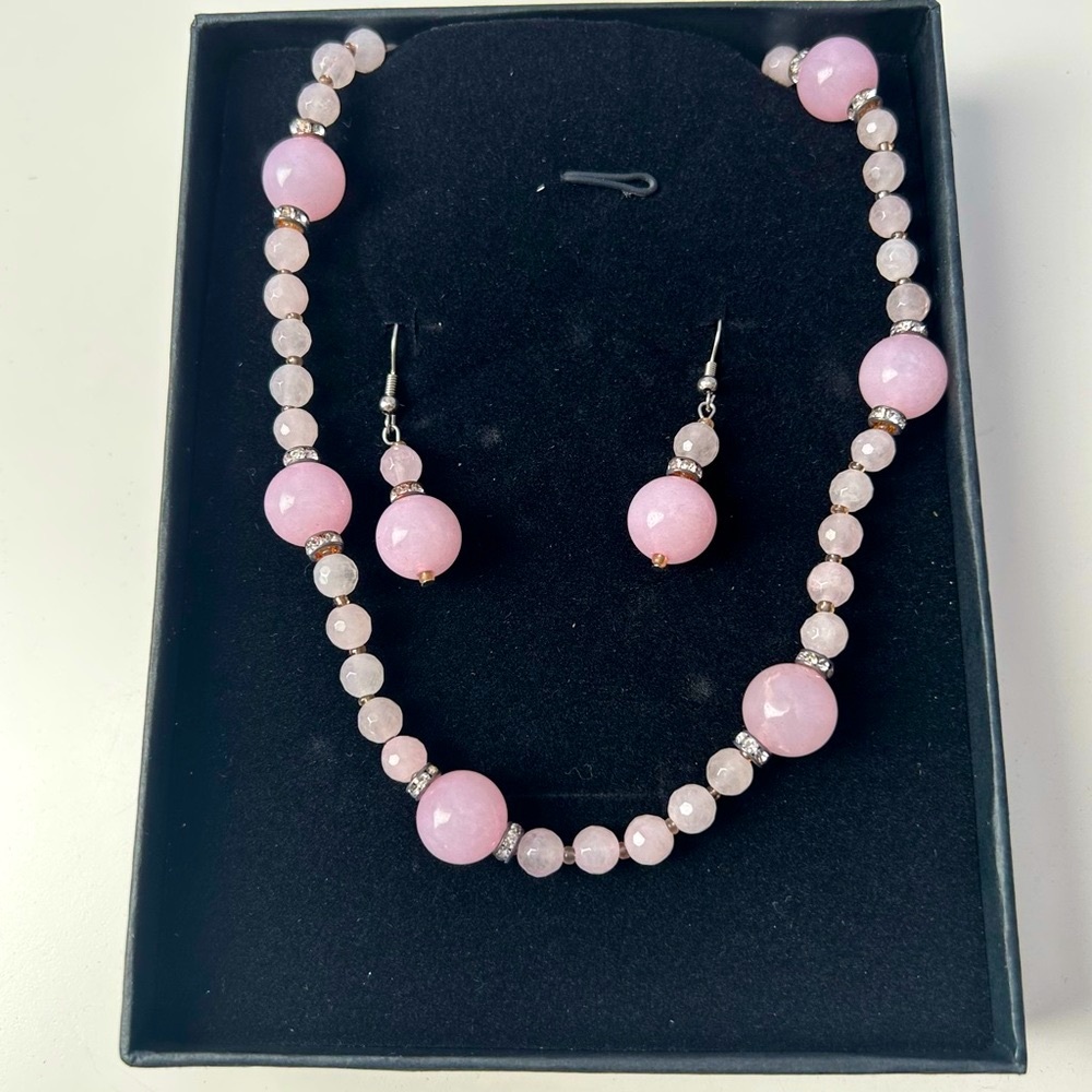 Vintage Set Rose Quartz Beaded Necklace and Matching Earrings for Pierced Lobes
